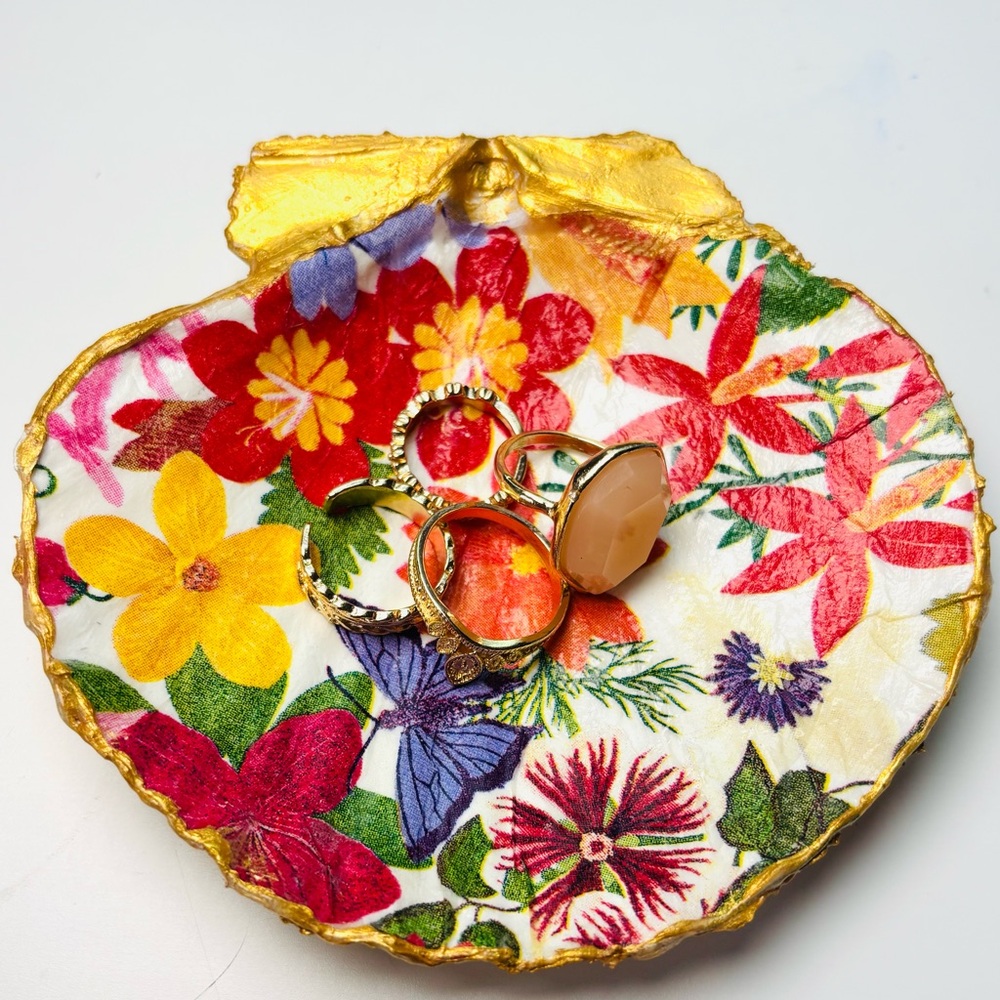 Handmade Scallop Shell Trinket Tray W/ Floral Butterfly Decoupage Design - Picture 2 of 4